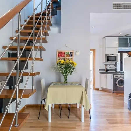 Deluxe Terrace. Alameda